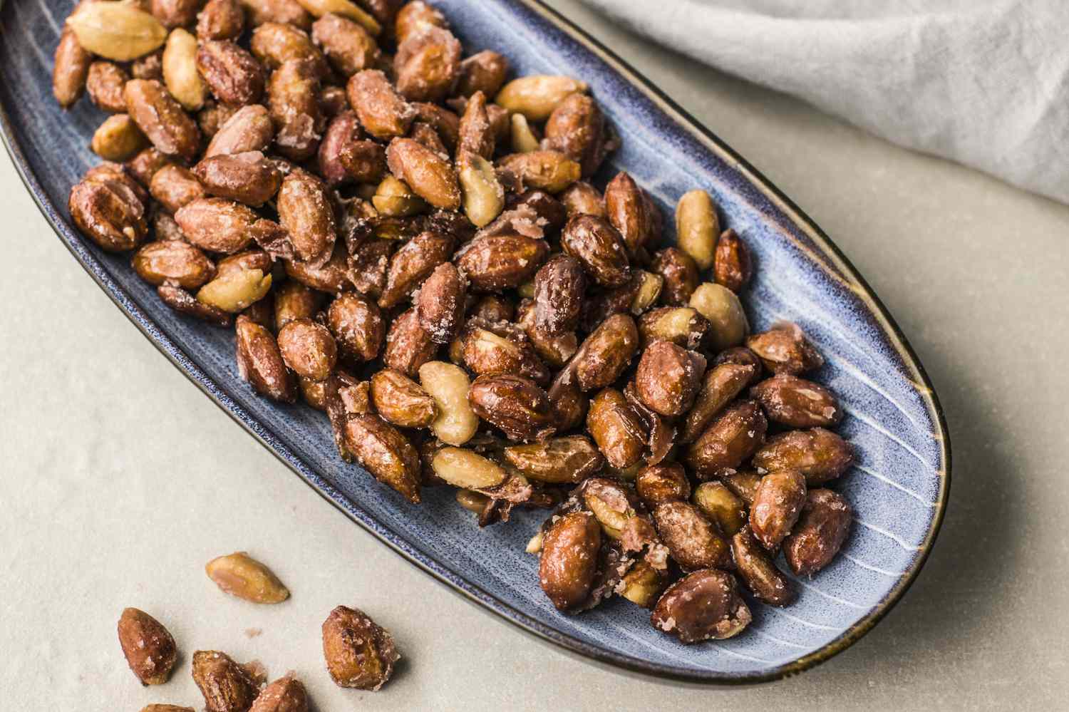 Mani, nueces y almendras